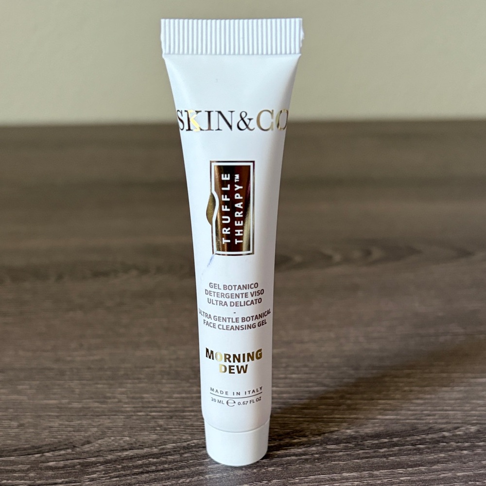 ❤️$3 NWT Skin & Co Truffle Therapy Cleansing Gel 20ml